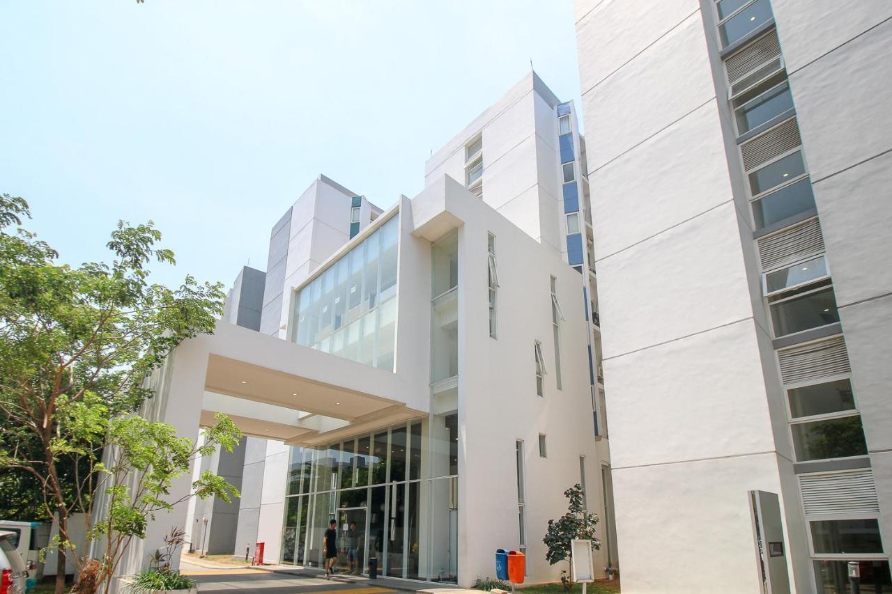Smarthomm Inn Bandara Parungkuda Экстерьер фото
